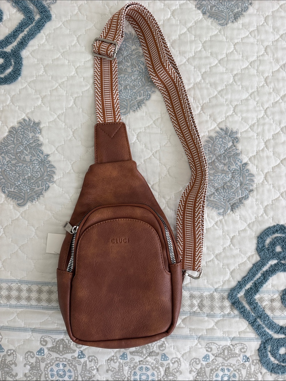 CUCCI Brown Leather Crossbody Sling Bag with Striped Strap